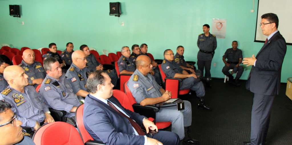 Foto 1_Nilson Figueiredo_SSP_21-03-2016 - Secretário de Segurança Jefferson Portela e o Cl. Frederico Pereira abrem oficialmente o Curso de Instrução de Nivelamento no Comando Geral