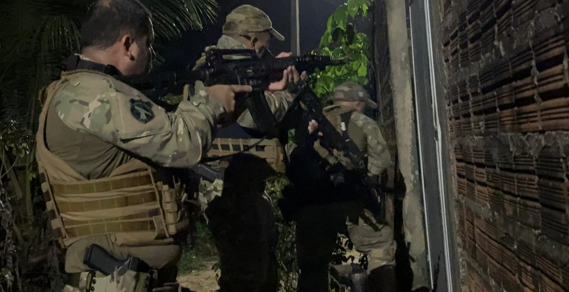 Polícia_civil_prende_suspeitos_de_roubos_de_cargas_17_07_2025_-_002